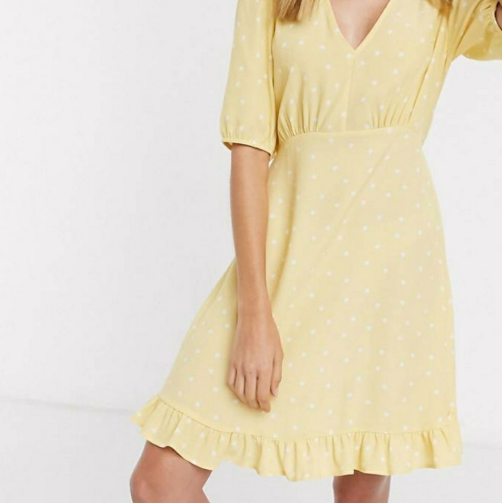 NWOT New Look Frill Hem Mini Yellow Polka Dot Dress